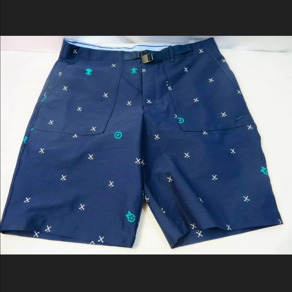 Nike Mens Golf Flex Lucky Charms. Shorts. Size 32